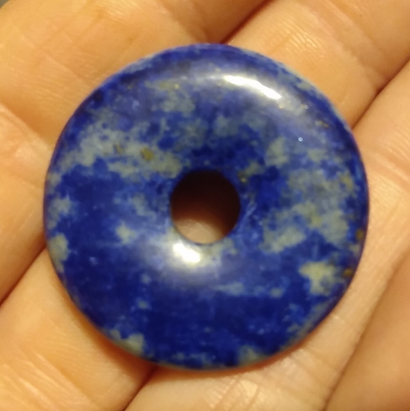 Sodalite donut for DIY Jewelry/crafts or sphere stand. NWOT 8.7g - Picture 1 of 6